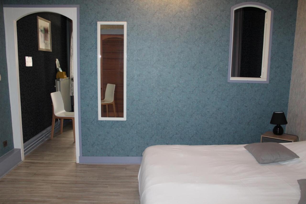 Le Lion D'Or Hotel Selles-sur-Cher Exterior foto